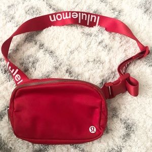 red lululemon belt bag